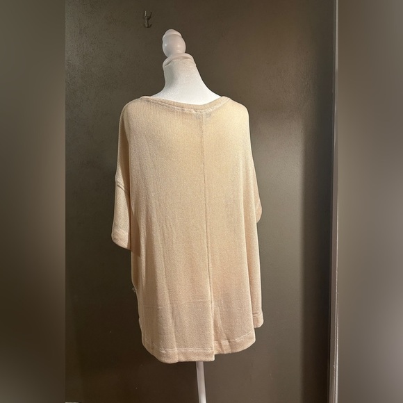 Women’s light tan knit top, size small - Picture 8 of 8